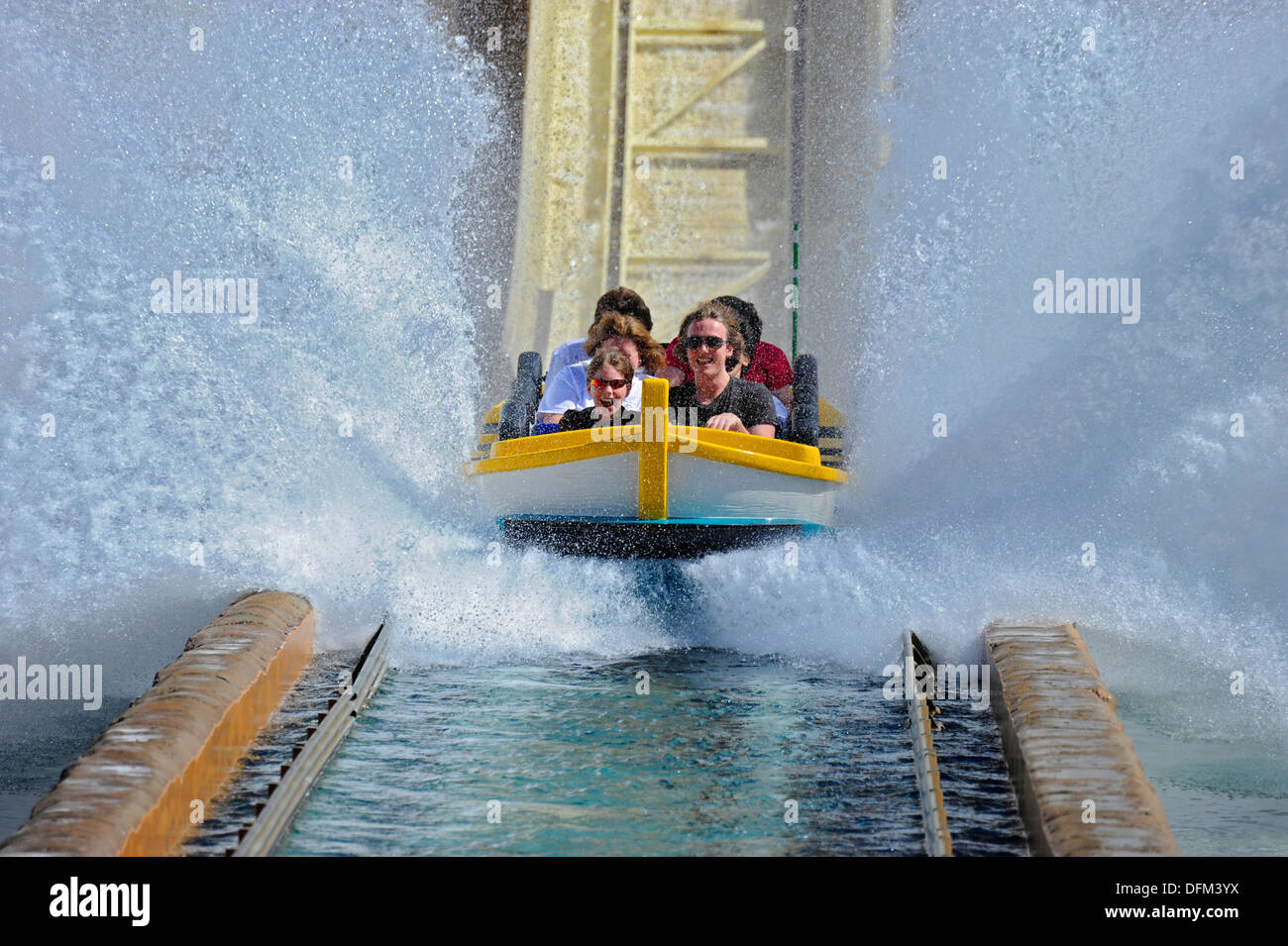 Journey Atlantis Ride Sea World High Resolution Stock Photography and ...