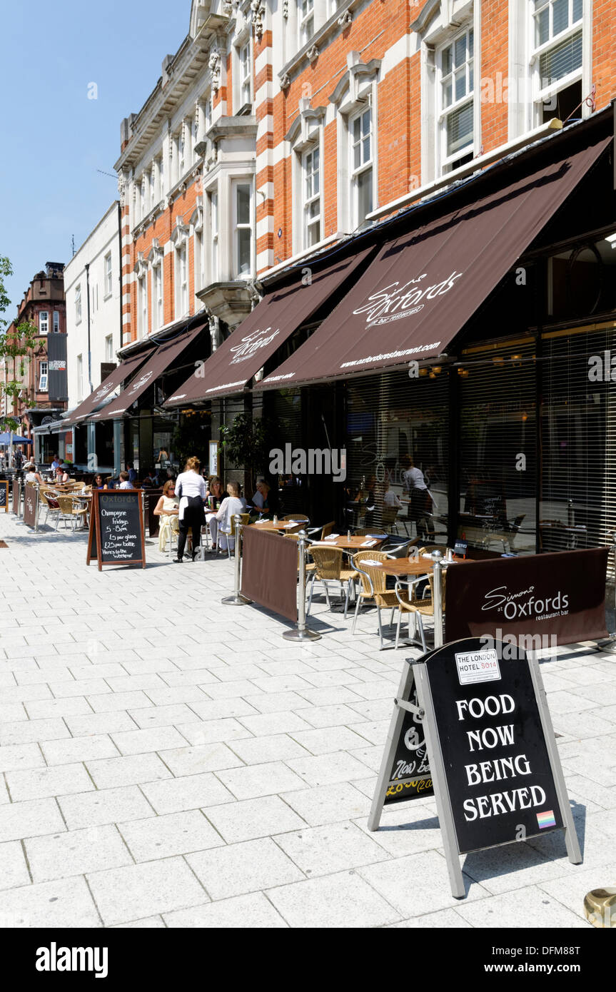 Simons at Oxfords Wine Bar Restaurant, Outside Eating, Oxford Street