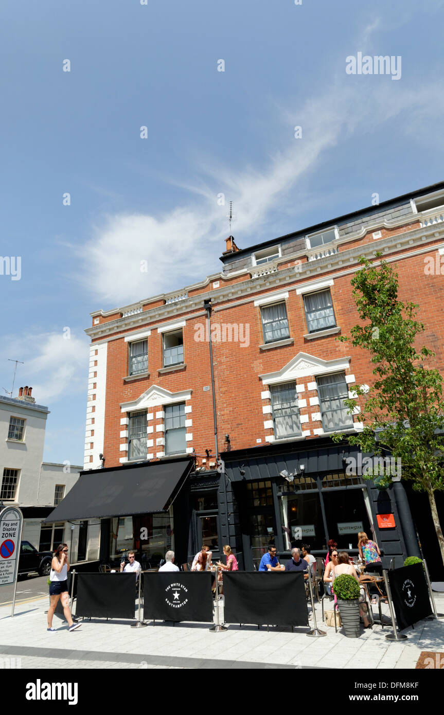 Star hotel southampton hi-res stock photography and images - Alamy