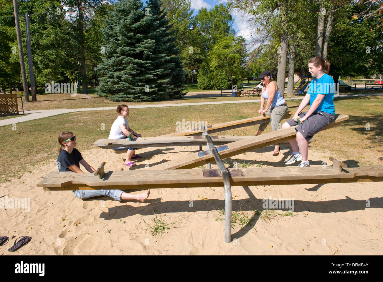 Teeter totter balance hires stock photography and images Alamy