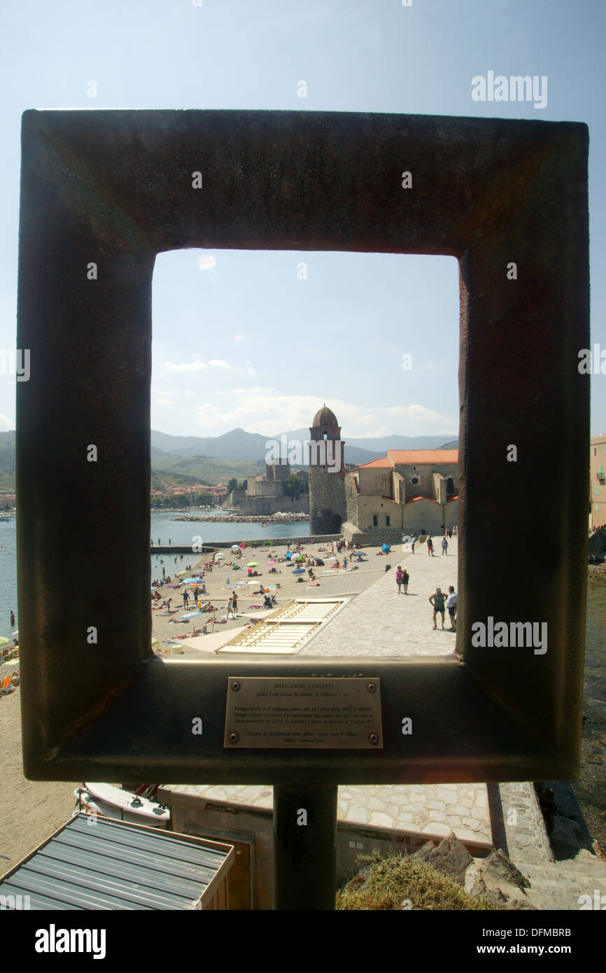 frame illustrating how famous artists such as Picasso and Matisse would have viewed famous works in the town of Collioure. Stock Photo