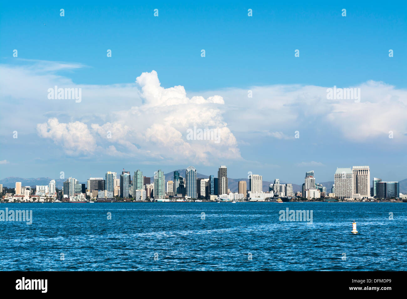 Downtown san diego hi-res stock photography and images - Alamy
