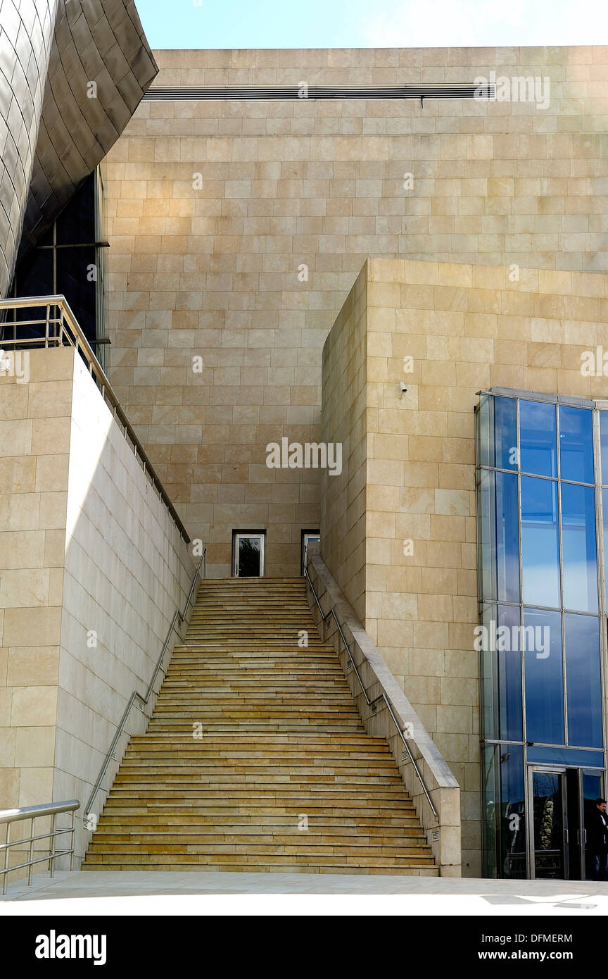 Vertical image of the stairs at the Guggenheim Museum Bilbao Stock Photo