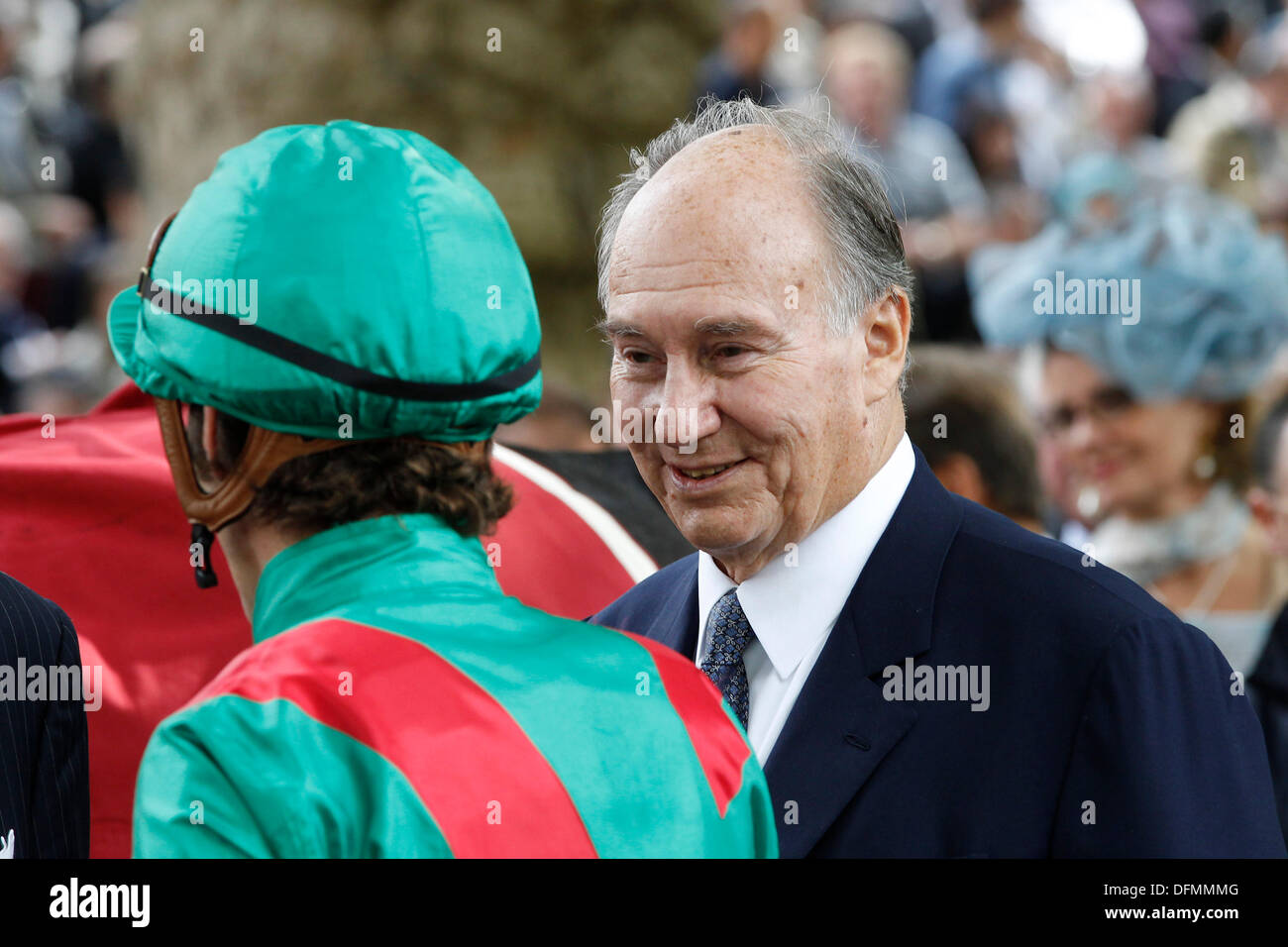 Paris, France. 6th Oct, 2013. Arc de Triomphe Festival 2013. Winners presentation with His Highness Aga Khan IV (known as Karim Aga Khan) after winning the Prix de l'Opera Longines (Group 1) with Dalkala . Credit: Lajos-Eric Balogh/turfstock.com/dpa/Alamy Live News Stock Photo