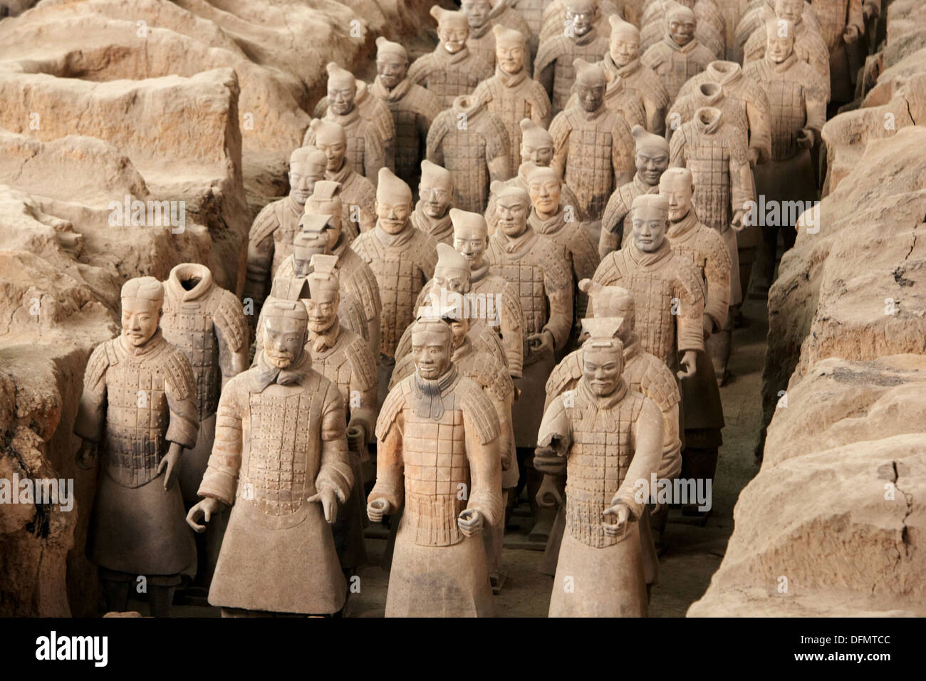 Terracotta warriors from excavations of Emperor Qin´s buried army at Qinshihuang´s museum. Xian, Shaanxi, China Stock Photo