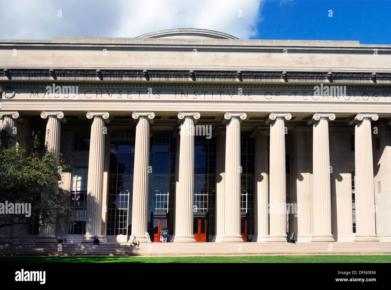 MIT great dome building Stock Photo Alamy
