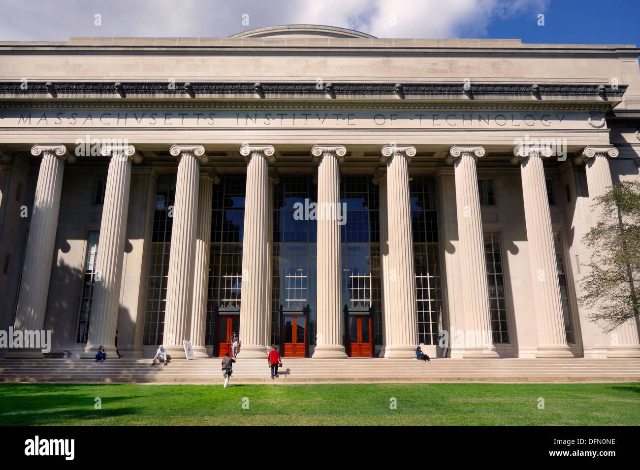 MIT great dome building Stock Photo Alamy