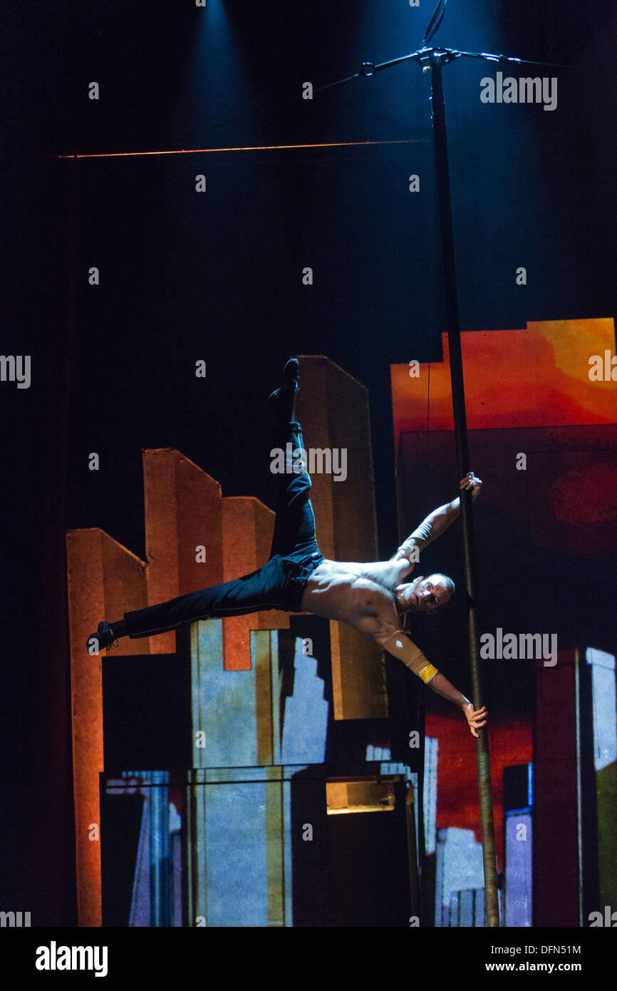 Canadian circus troupe "Cirque Éloize" perform iD at the Peacock Theatre, London Stock Photo Alamy