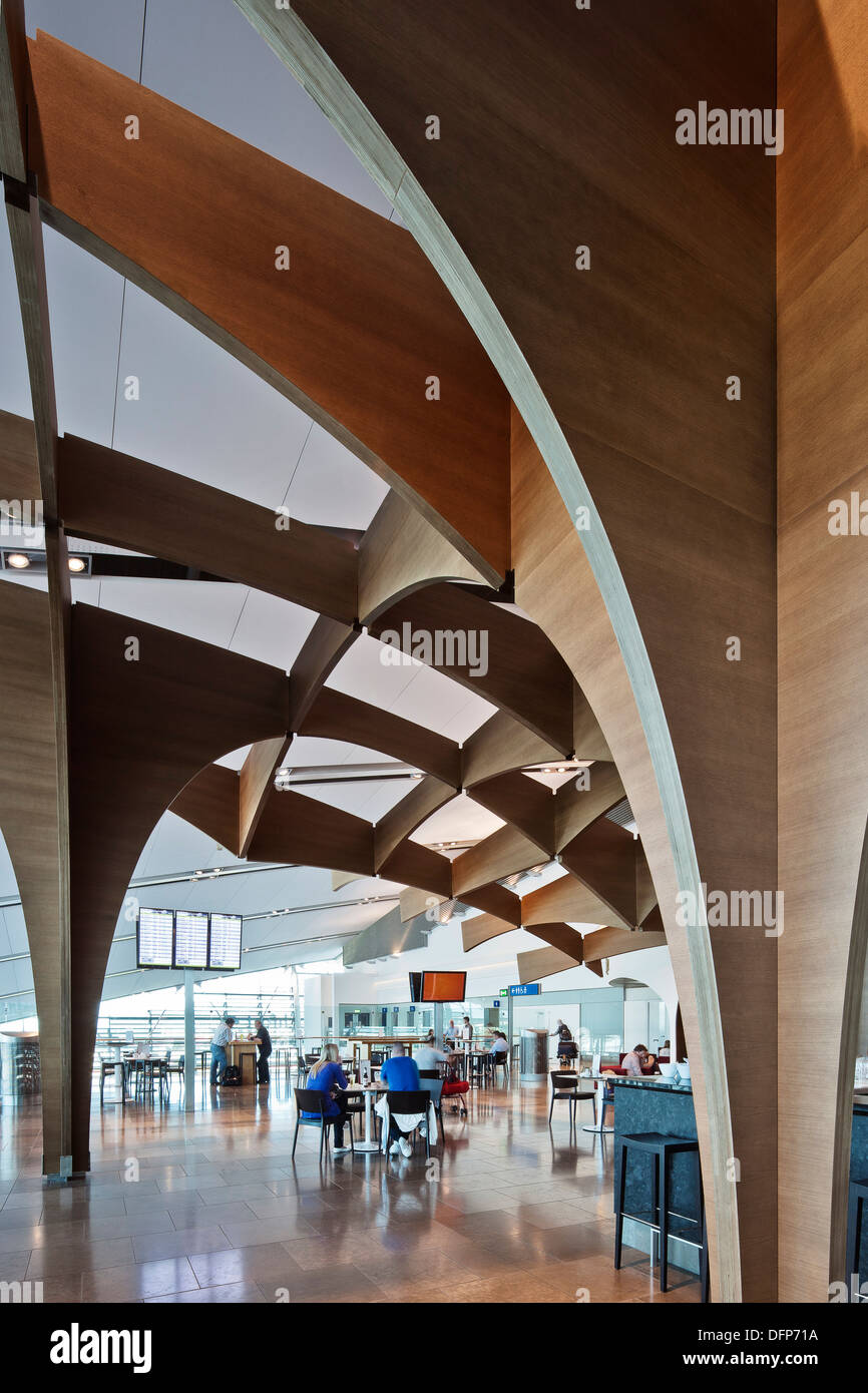 The Oak Bar, Terminal 2, Dublin Airport, Collinstown, Dublin, Co Dublin