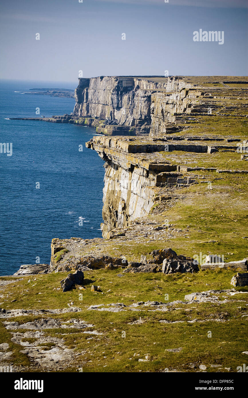 Dun Aengus cliffs in Inishmore, biggest of Aran Islands. Galway Co. Ireland Stock Photo Alamy