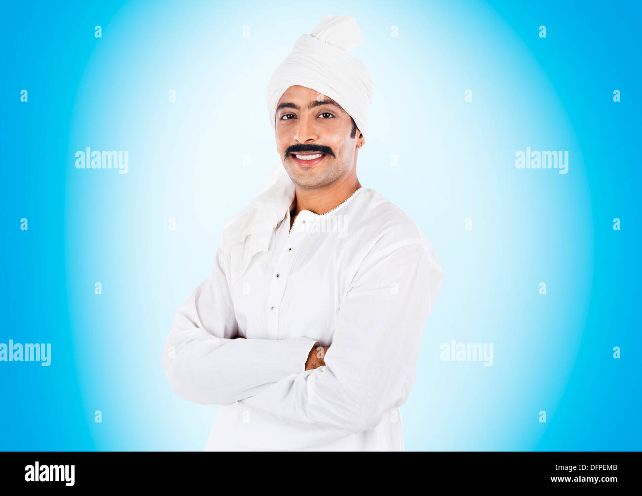 Portrait of a farmer standing with his arms crossed Stock Photo - Alamy