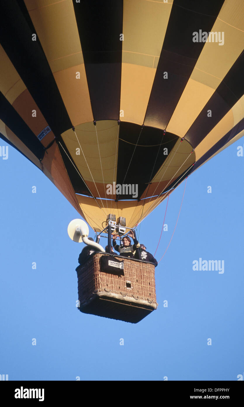 Hot air balloon netherlands hi-res stock photography and images - Alamy