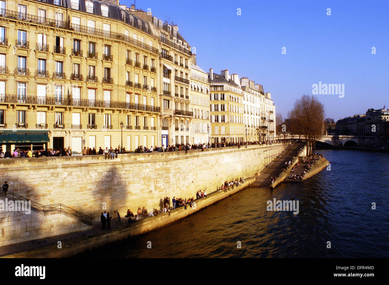 Quai d´Orléans on the Île St. Louis. Paris. France Stock Photo Alamy