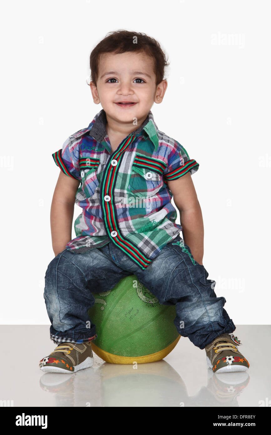 Indian 5 year old kid hires stock photography and images Alamy