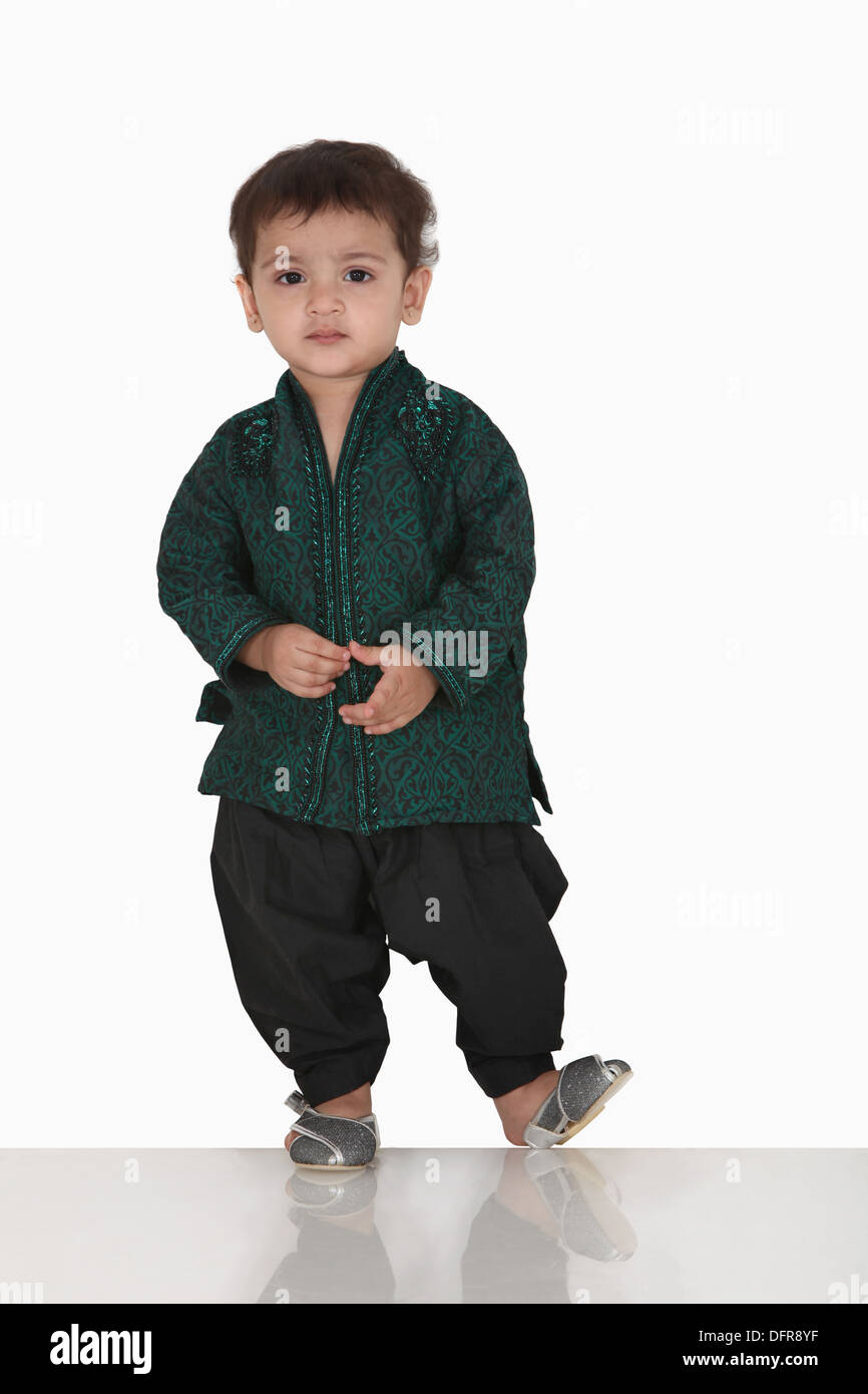 Indian 5 year old kid hires stock photography and images Alamy