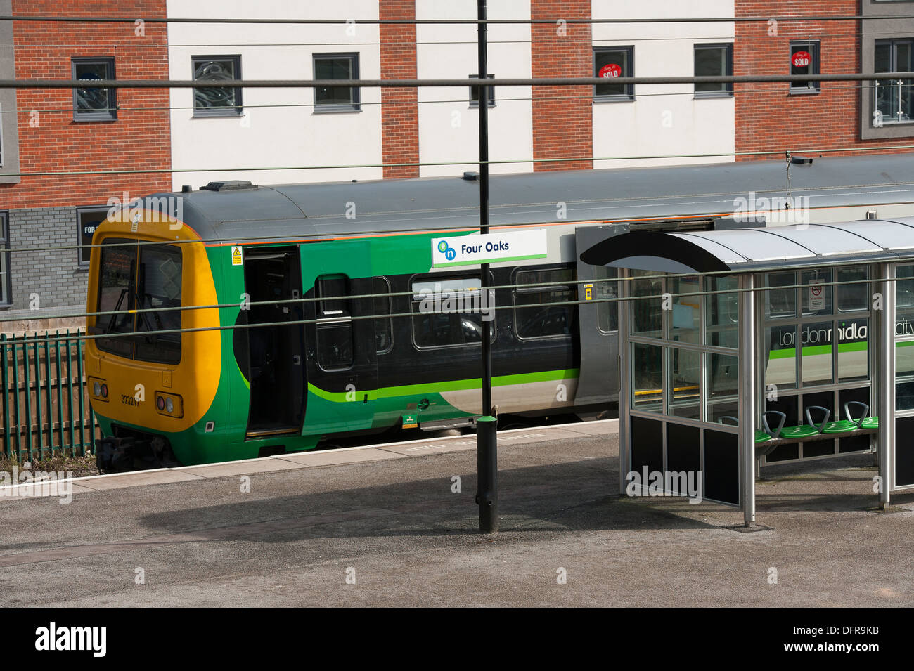 Sutton train station and london hires stock photography and images Alamy