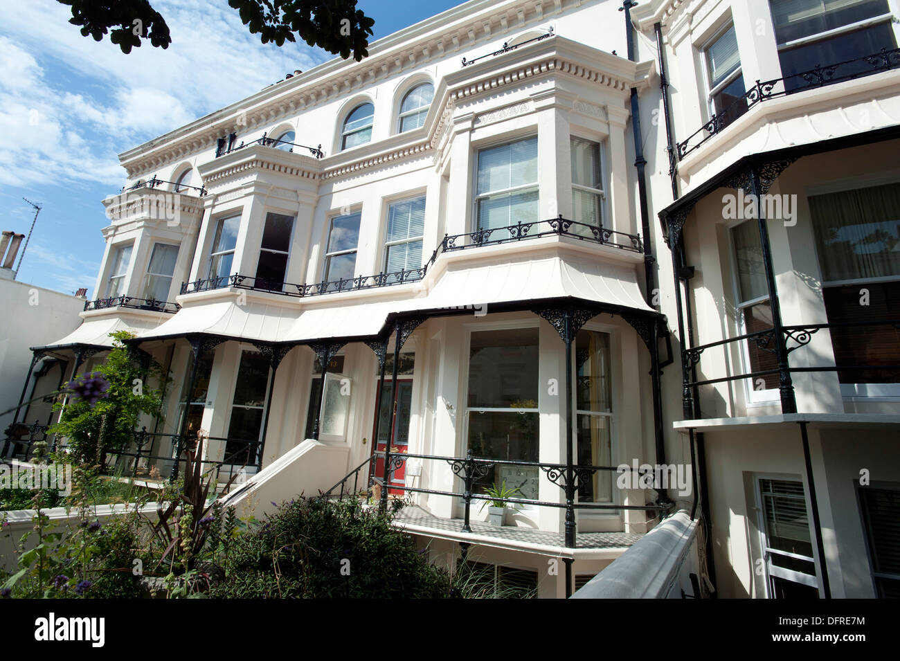 Victorian terrace houses uk magnolia hires stock photography and