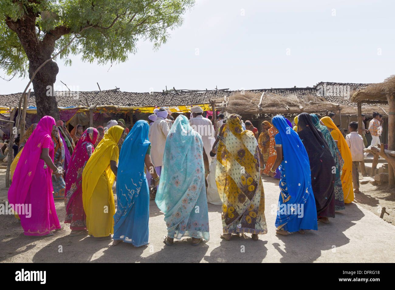 Women Dancing in marriage ceremony of Korku Tribe, Khalwa, Jharikheda village, Madhya Pradesh, India. Stock Photo