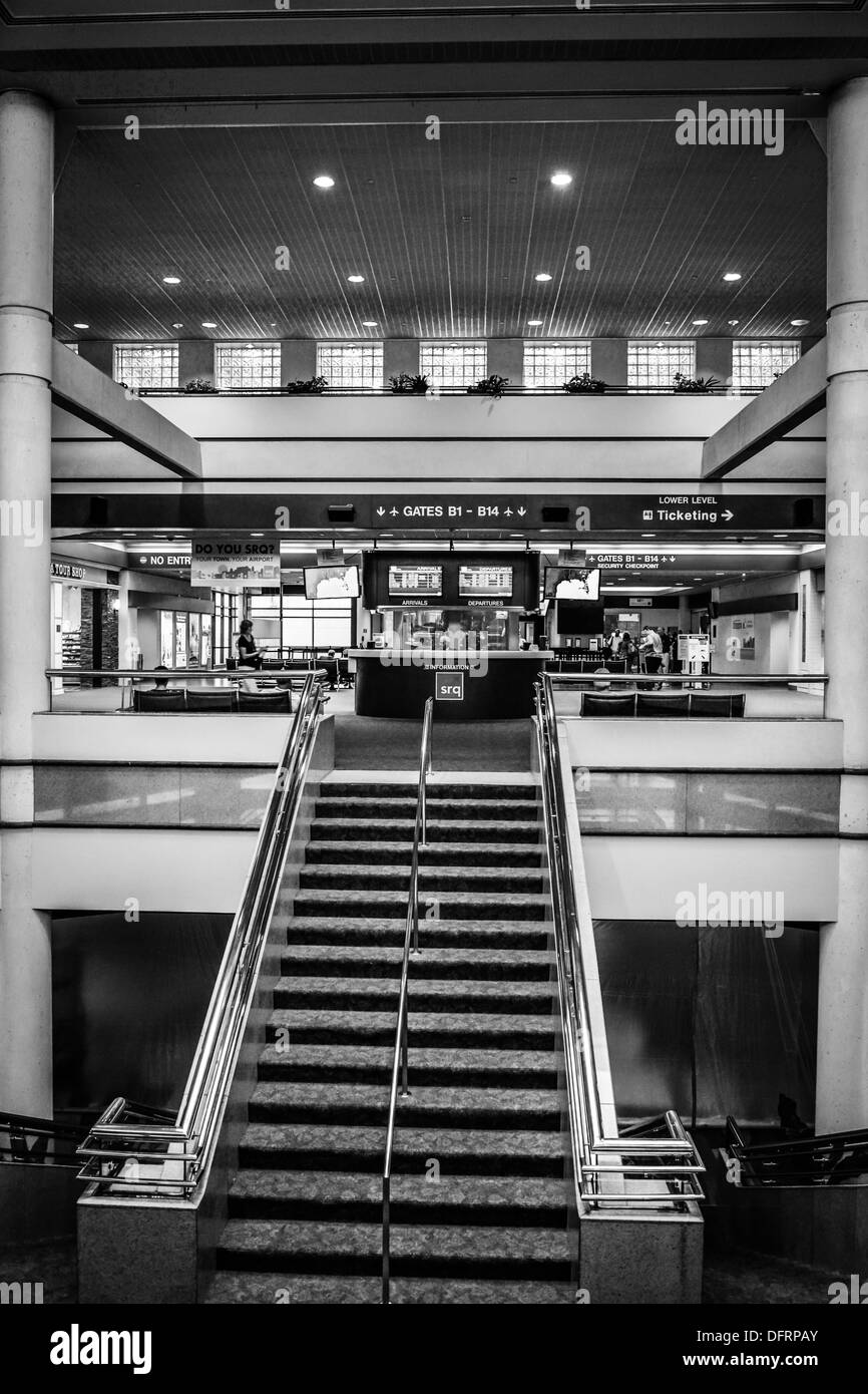 Sarasota airport florida Black and White Stock Photos & Images Alamy