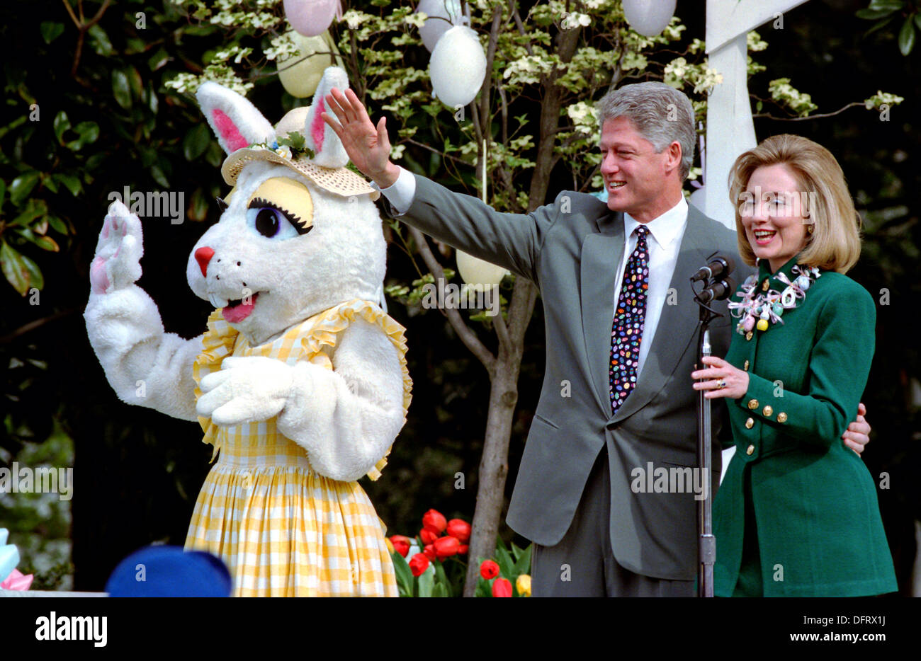 US President Bill Clinton and First Lady Hillary Clinton with the