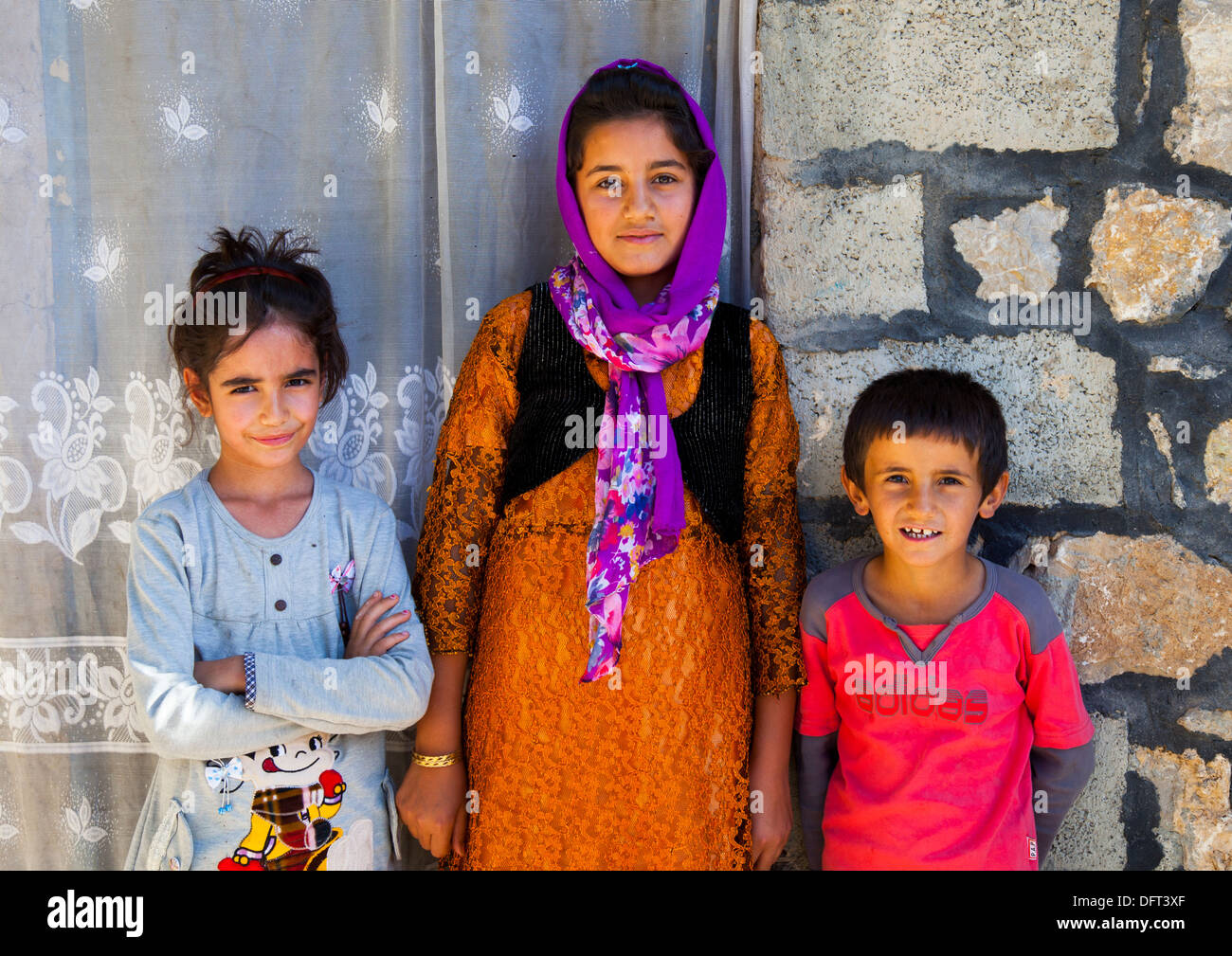 Kurdish children hi-res stock photography and images - Alamy