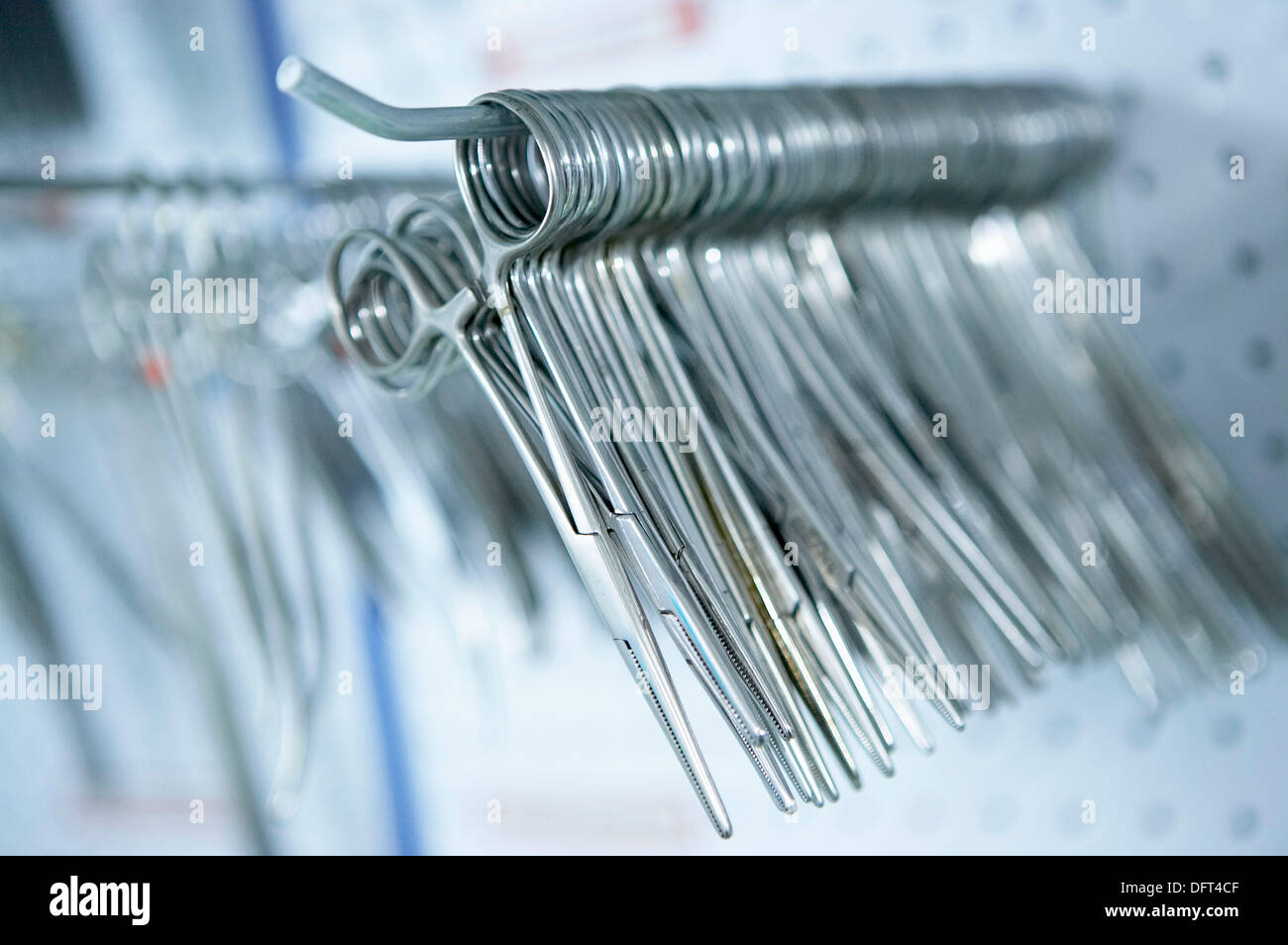 Surgical instruments sterilized using autoclave sterilization methods