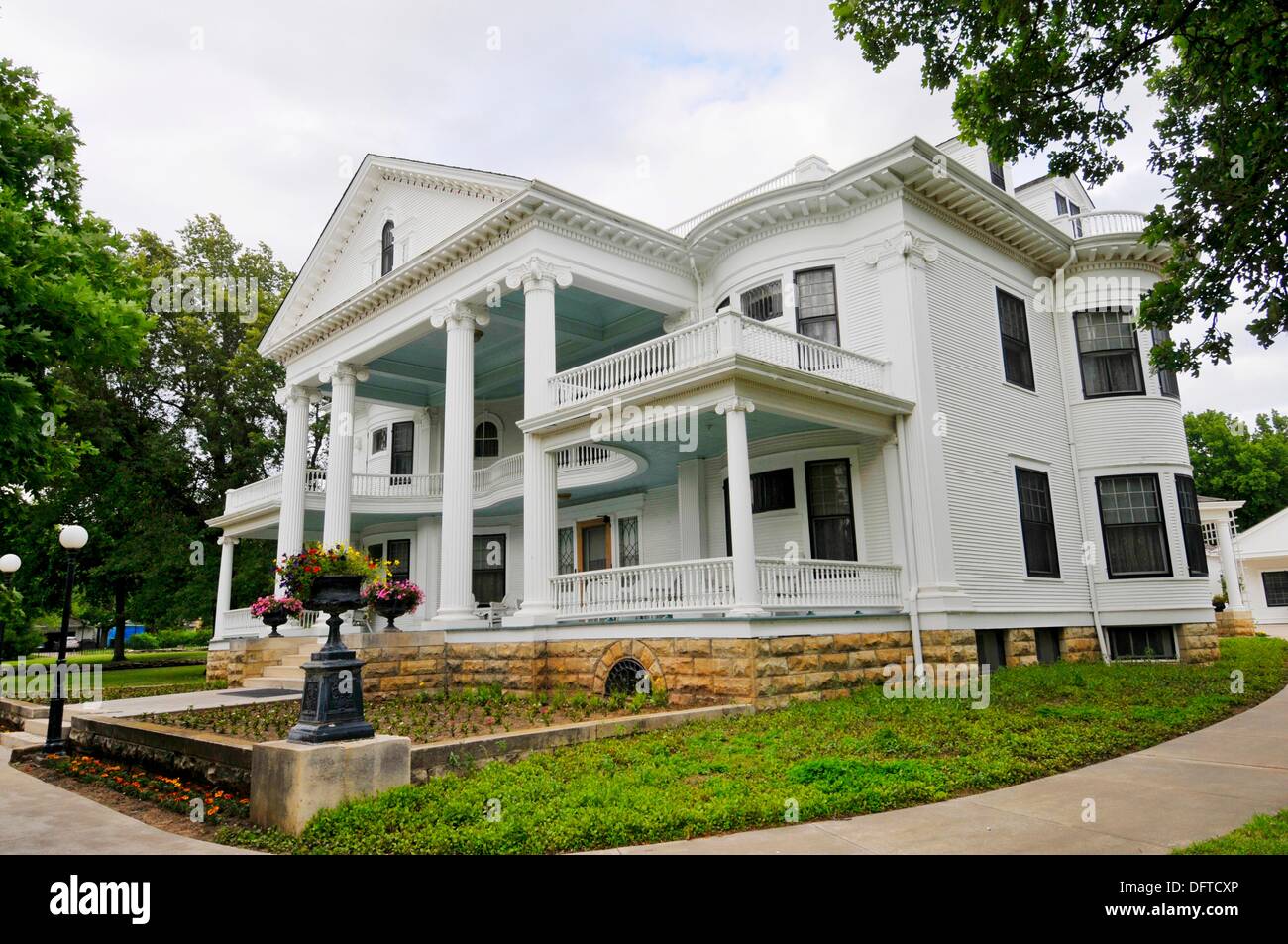 Seelye Mansion Abilene Kansas Stock Photo Alamy