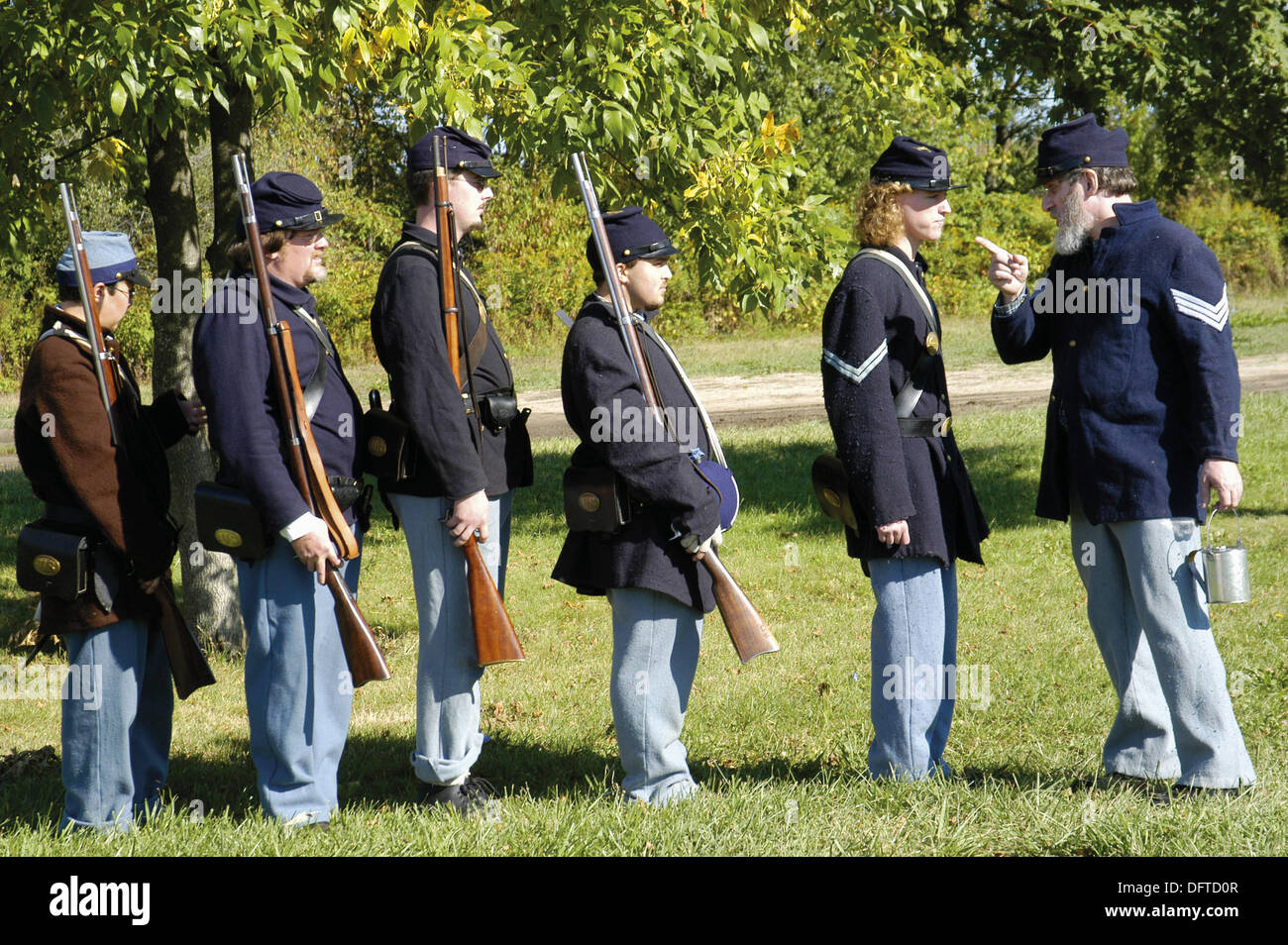 Civil War reenactment: 5th Michigan Infantry Stock Photo - Alamy