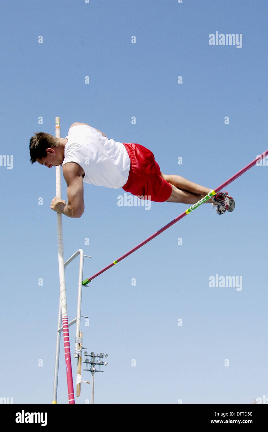 Male high school pole vaulter Stock Photo Alamy