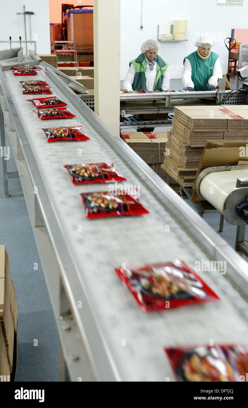 Frozen food industry packing line hires stock photography and images