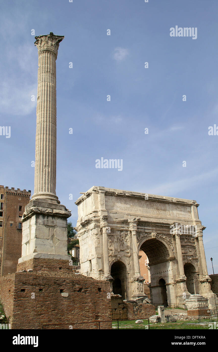 Rome Italy Column Di Foca And Settimio Severo Arch In The Roman Forum 