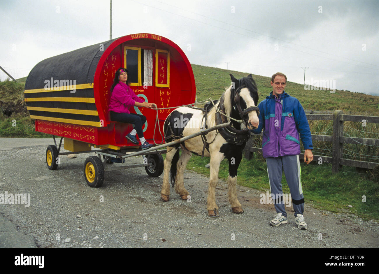 Horse wagon ireland hi-res stock photography and images - Alamy