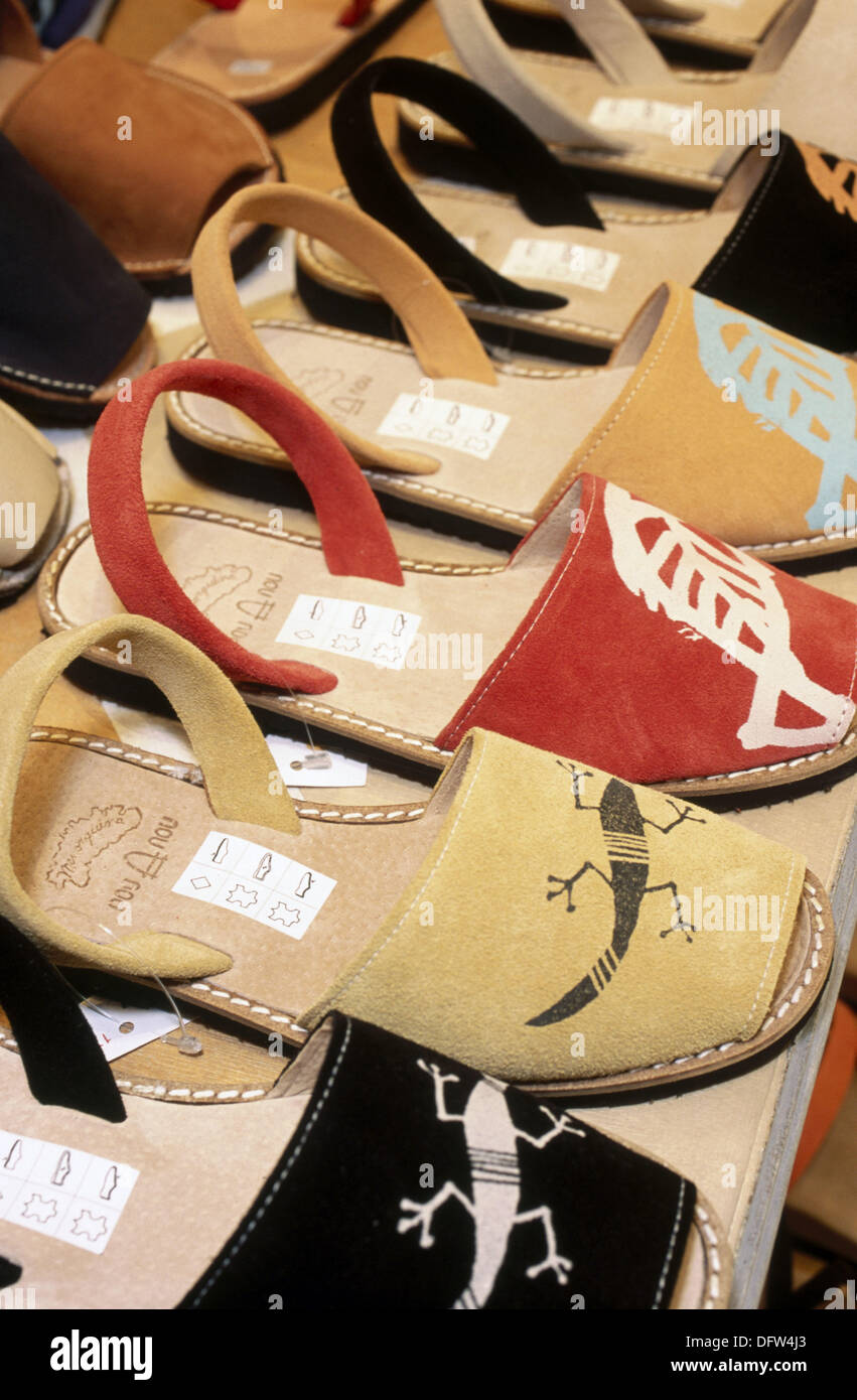 Albarques´ traditional shoes for sale. Palma de Mallorca. Majorca, Balearic  Islands. Spain Stock Photo - Alamy