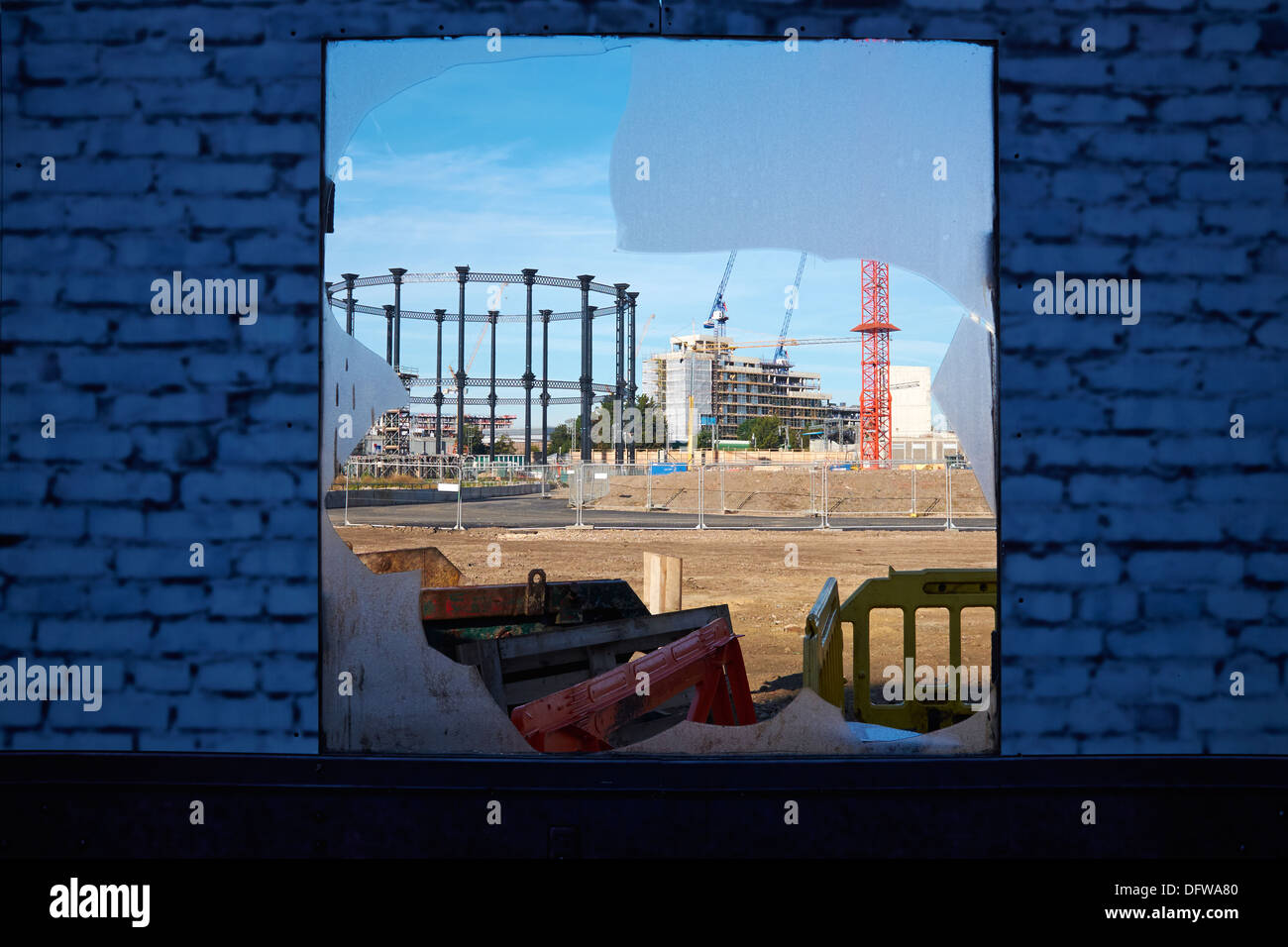 Gas Holder No 8, construction site, King's Cross, London N1C, UK Stock