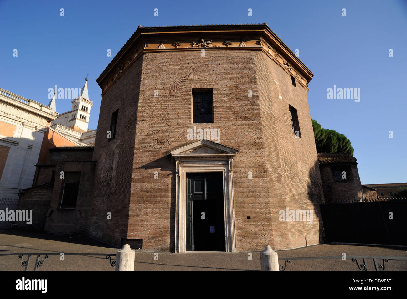 Italy, Rome, San Giovanni in Laterano, Battistero Lateranense, baptistery Stock Photo