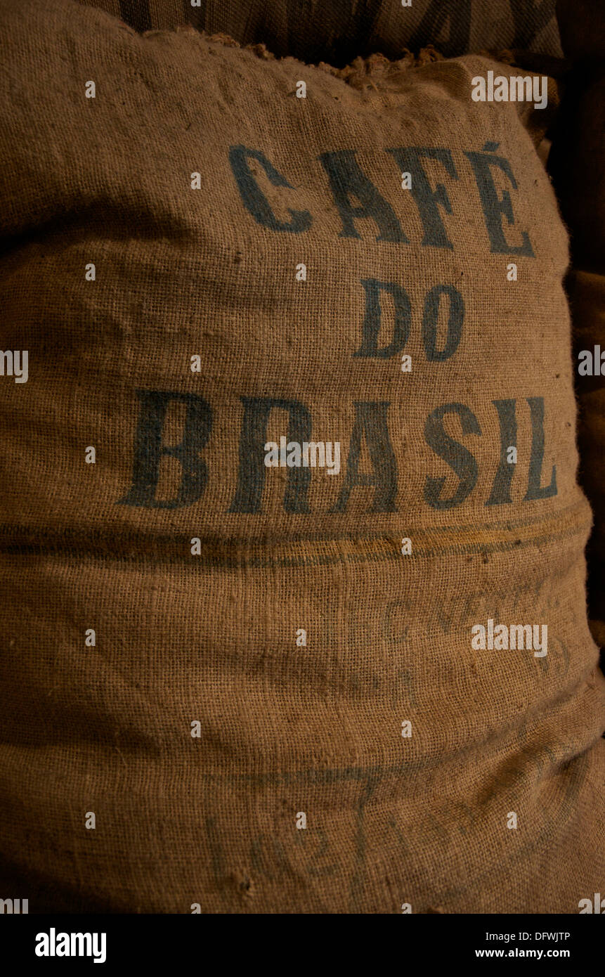 Hessian sack marked CAFÉ DO BRASIL used to import coffee Stock Photo