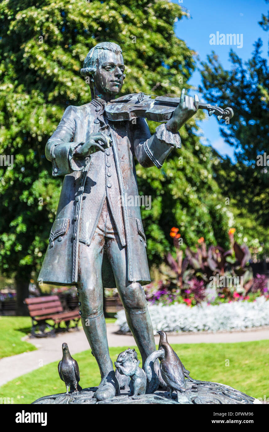 Statue of the young Mozart playing his violin, a scaled down version of