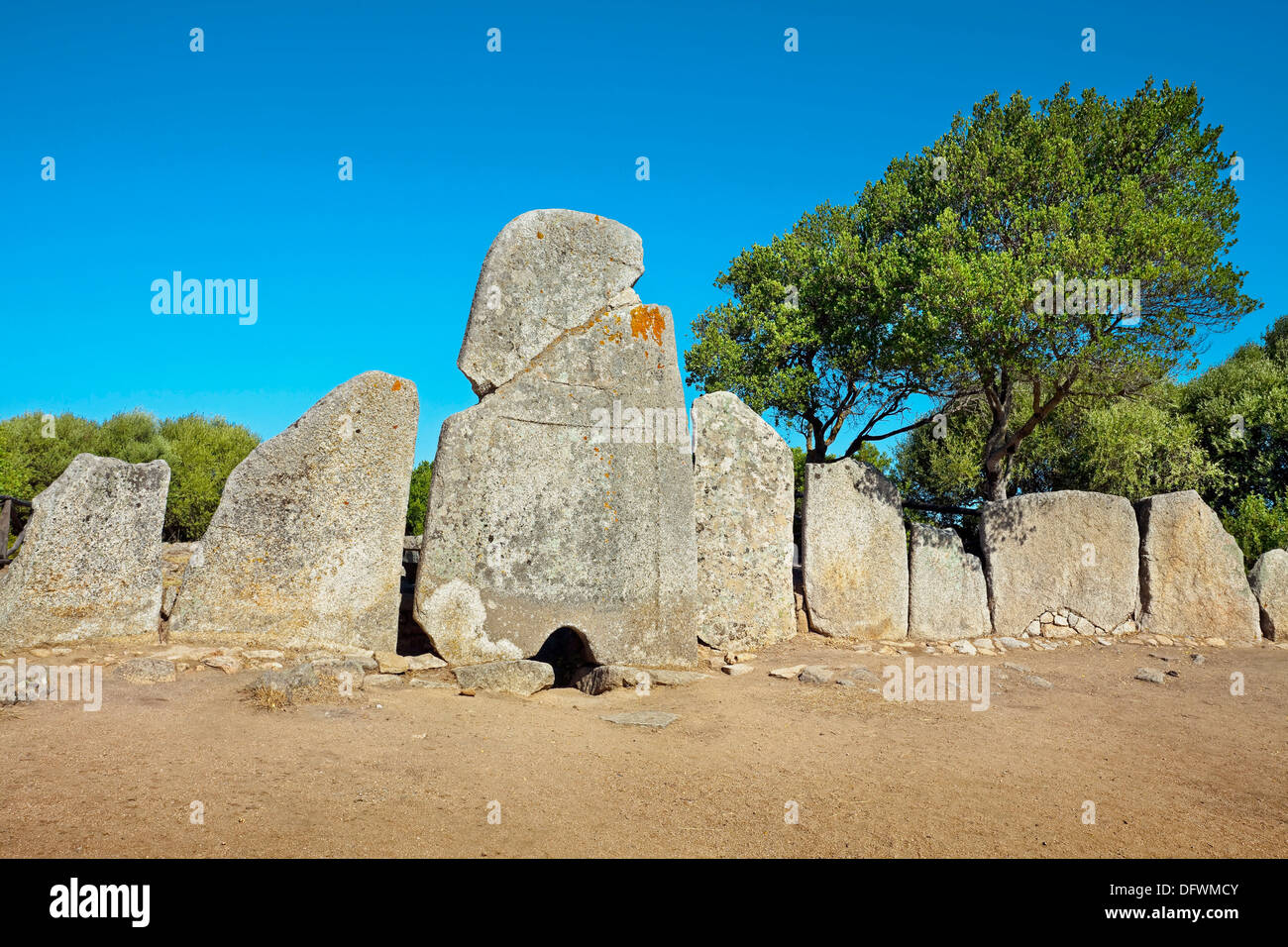 Giants Tomb, near Arzachena, Le Lolghi 1800 1200 a  C , Sardinia, Italy. Stock Photo