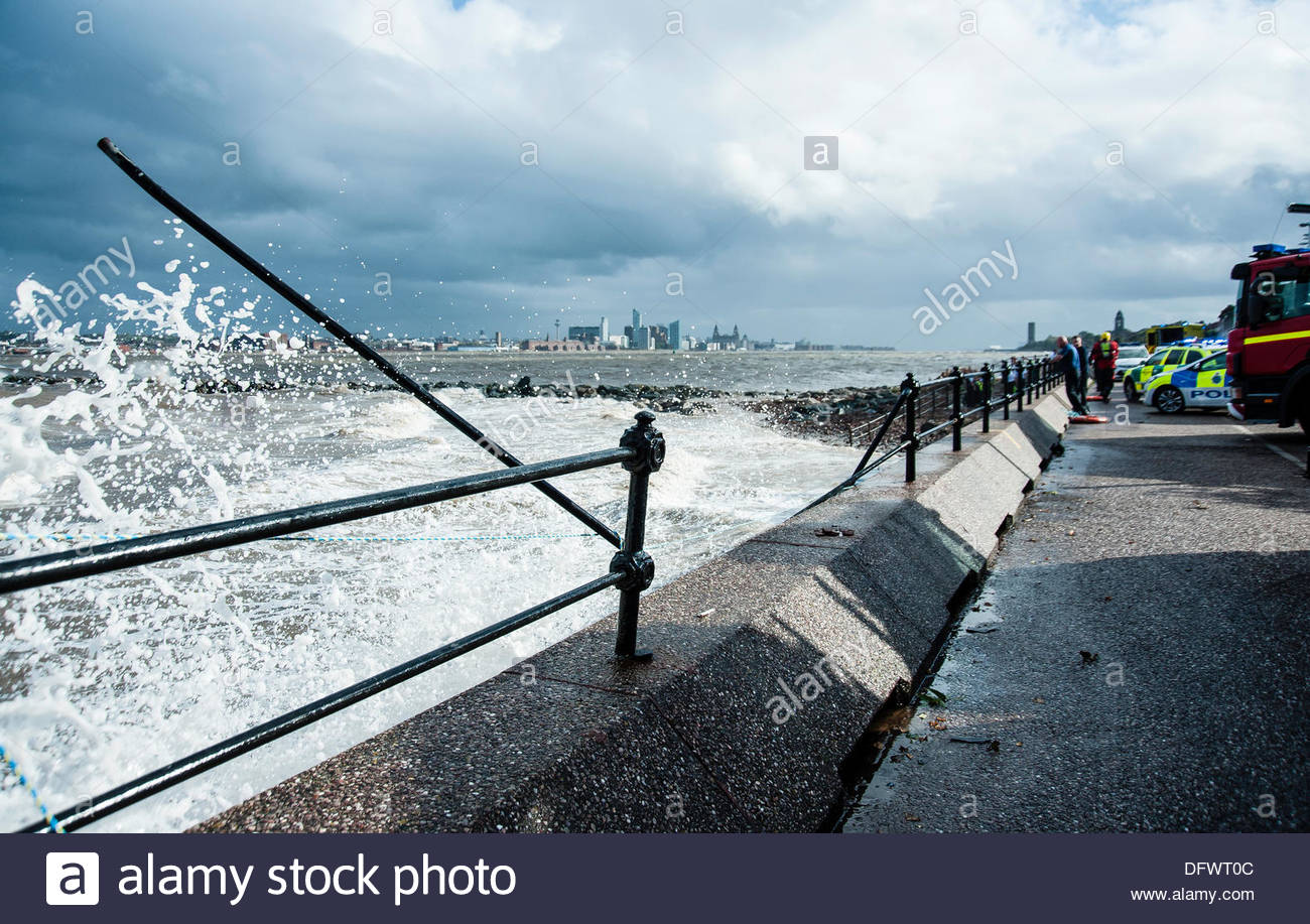 Egremont Promenade Wallasey Wirral Uk Stock Photos & Egremont Promenade