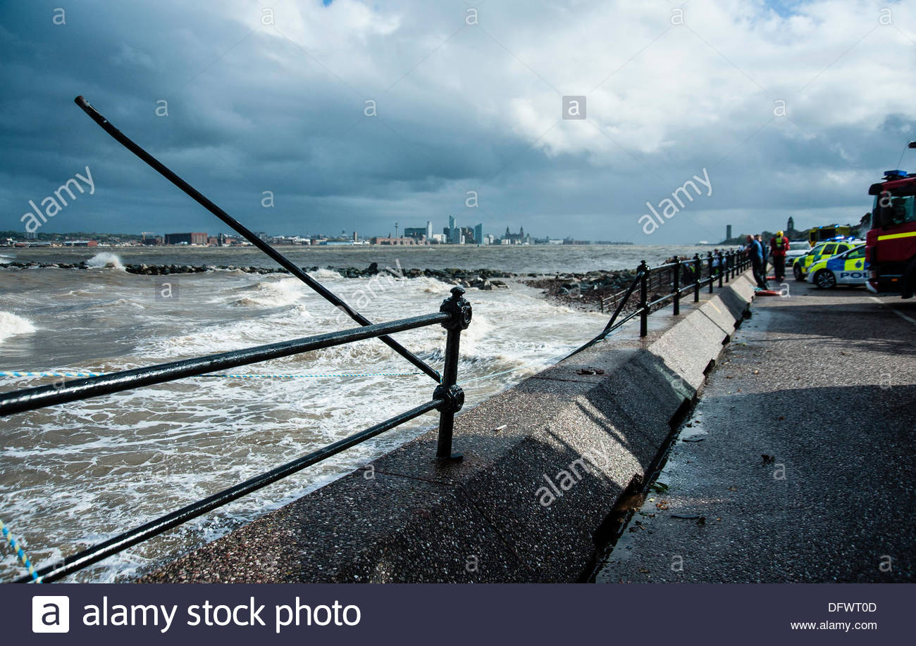 Egremont Promenade Wallasey Wirral Uk Stock Photos & Egremont Promenade