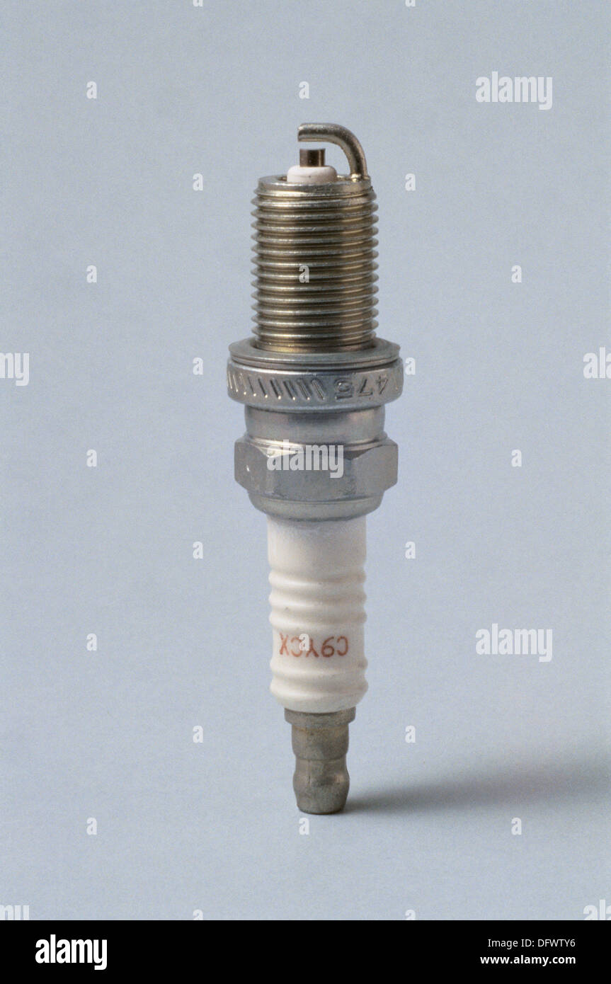 Spark plug interior hires stock photography and images Alamy