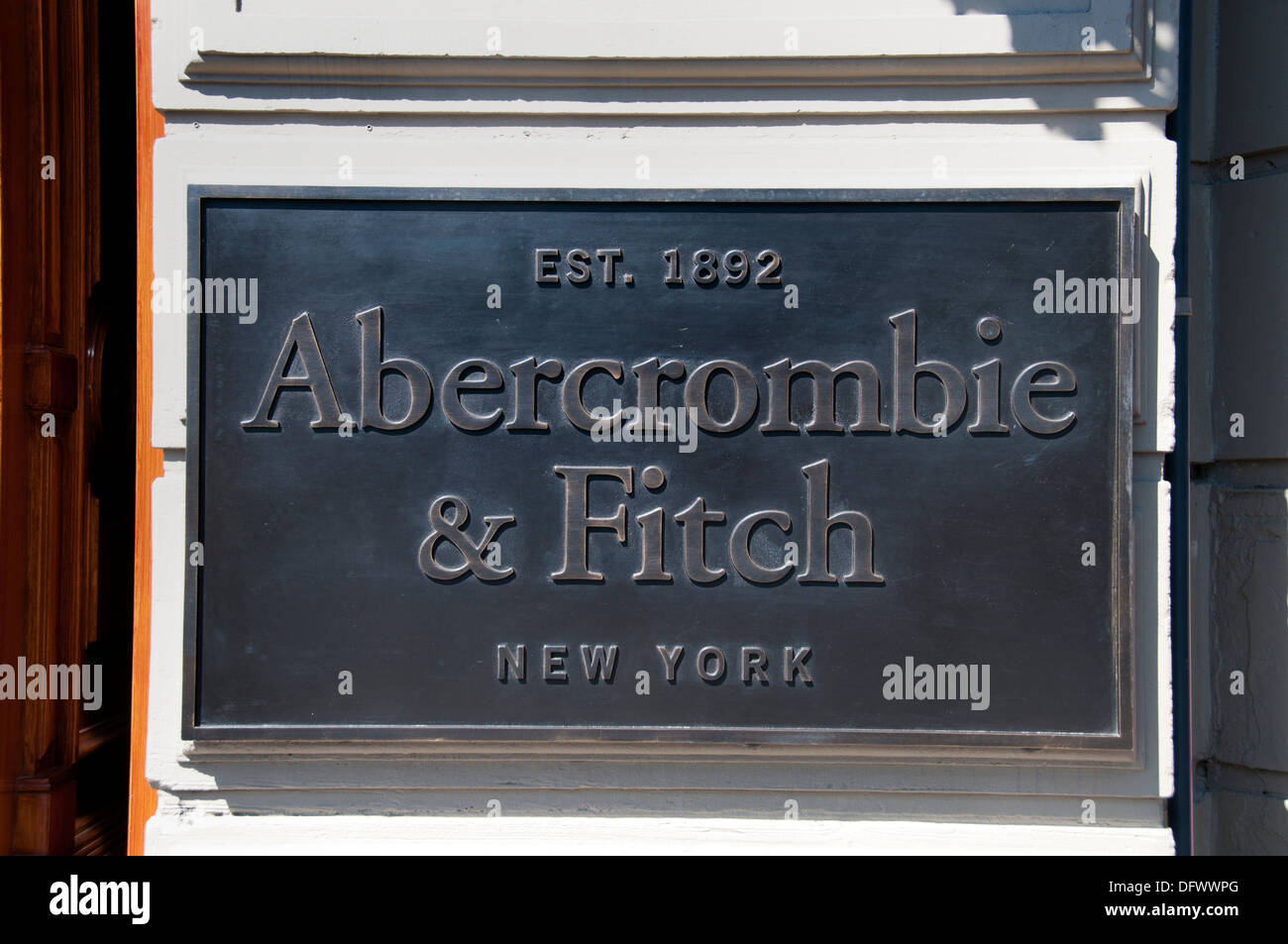 a&f stock