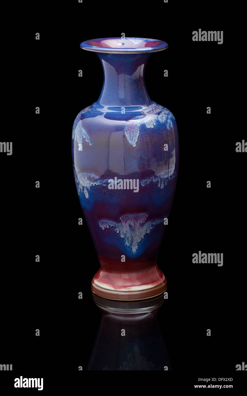 Traditional Chinese vase Stock Photo Alamy