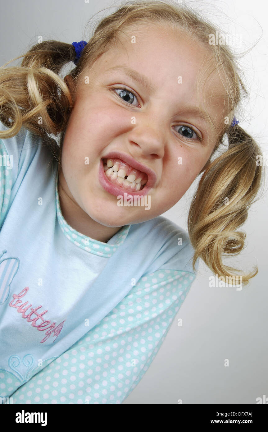 Why does a child gnash his teeth in a dream 98 Why does a child gnash his teeth in a dream 87