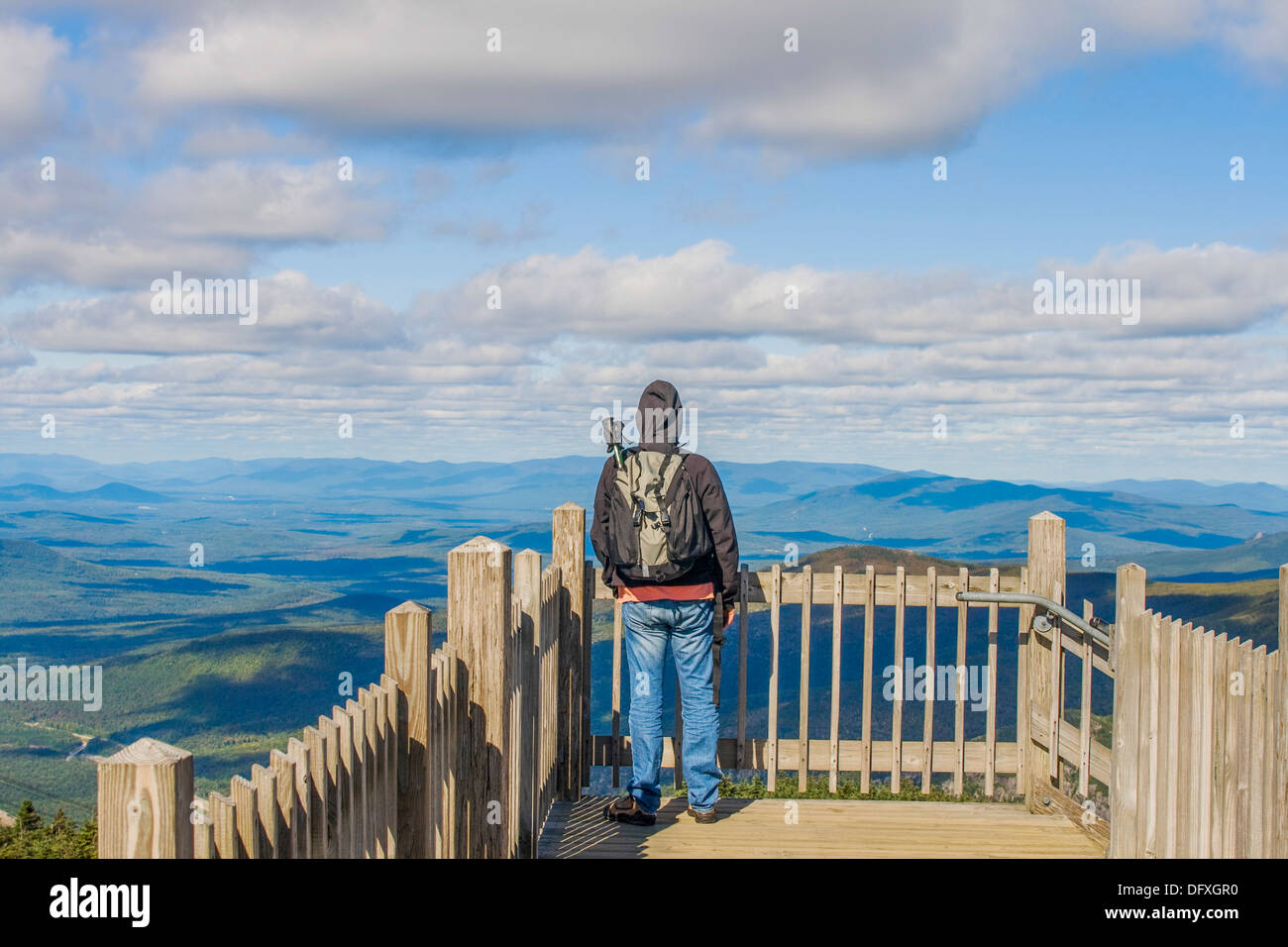 Back view man hiking hi-res stock photography and images - Alamy