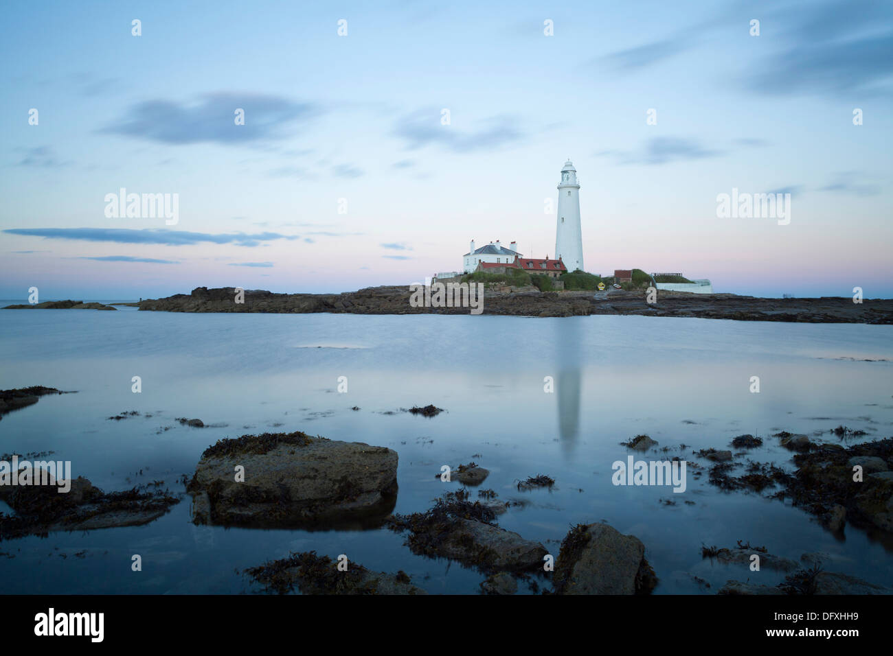 St Mary's Lighthouse, Whitley Bay, at dusk Stock Photo