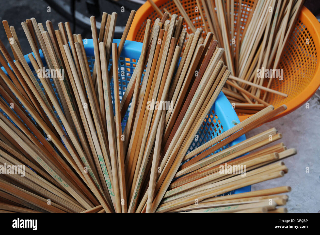 Woodan Chinese Eating Sticks Stock Photo Alamy