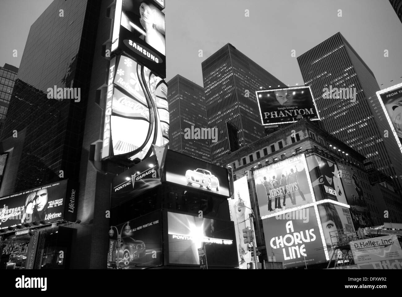 Buildings at Times Square in New York Stock Photo Alamy