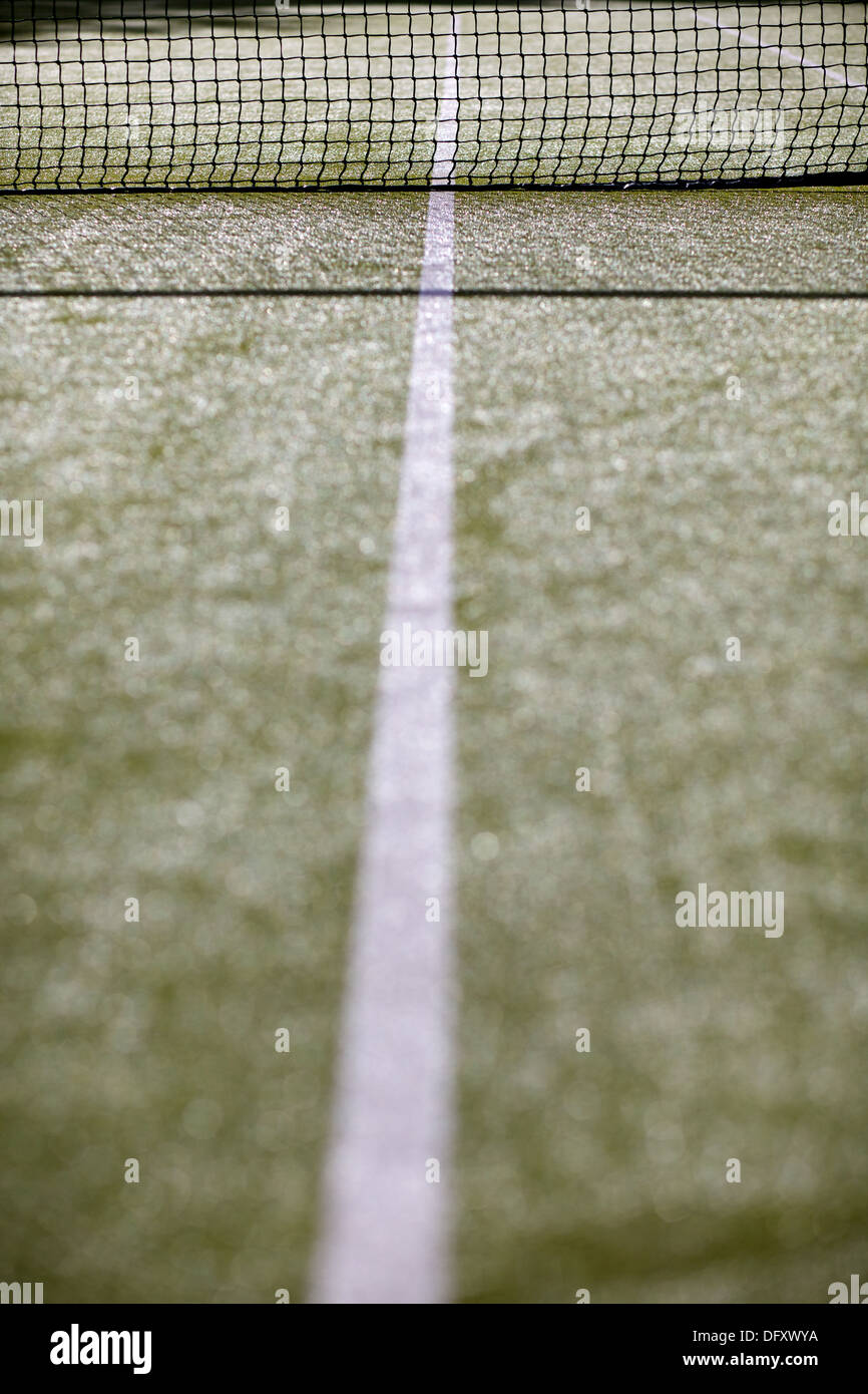 white lines on a tennis court Stock Photo Alamy