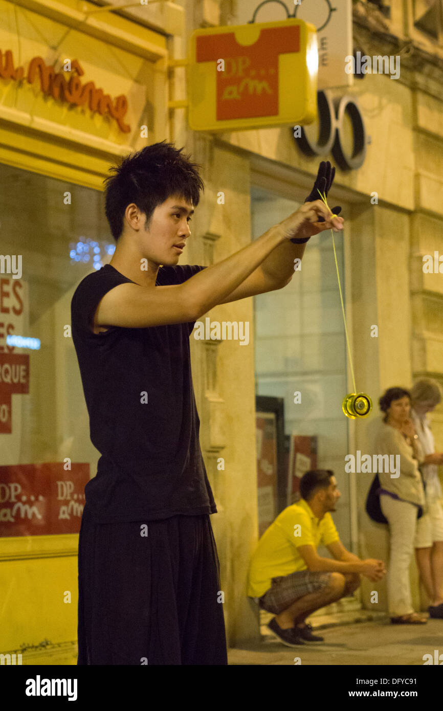 Street performer at Avignon during Theatre festival July 13, Provence, France Stock Photo